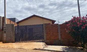 Imagem: IGARACU DO TIETE - Casa Padrão - JARDIM