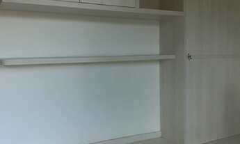 Imagem 6: Linda casa germinada duplex, entrada coletiva, uma vaga de garagem, sala para dois ambient