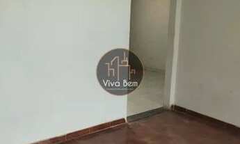 Imagem 6: Casa com 4 quartos, 300 m², aluguel por R$ 2.100/mês