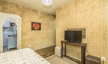 Imagem 5: Apartamento de dois dormitórios e uma vaga de garagem no bairro Sarandi em Porto Alegre