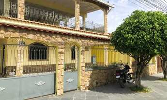 Imagem 2: Sobrado para aluguel e venda com 3 quartos sendo 1 suíte