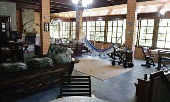 Imagem 2: Casa Rústica junto a Natureza