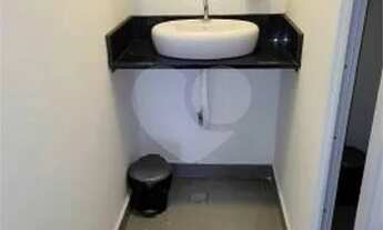 Imagem 2: Salão em Via movimentada pra diversas atividades