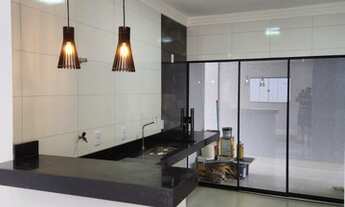 Imagem 2: Casa de 3 Quartos com Suite com Lote de 360 Metros ao Lado do Cond. Madri