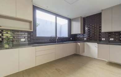 Imagem 7: Casa Locação 3 Dormitórios - 270 m² Ibirapuera