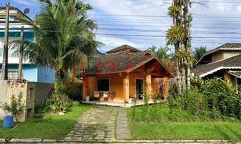 Imagem 2: Casa com 3 dormitórios, 164 m², à venda no Horto, Ubatuba-SP