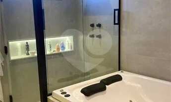 Imagem 4: Cobertura na rua Casa do Ator