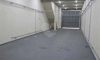 Imagem 2: Galpão para aluguel tem 440 metros quadrados na Vila Anastácio - São Paulo - SP