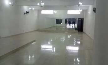 Imagem 2: Salão com pé direito proximo Tiquatira