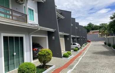 Imagem 2: Casa de condomínio sobrado para aluguel tem 126 metros quadrados com 3 quartos