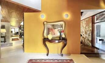 Imagem 5: Casa Exclusiva e reformada com 5 suítes na Granja Viana