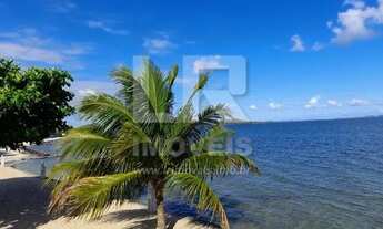 Imagem 2: Casa de praia (pé na areia) com mobília em condomínio, excelente localização *LA-02