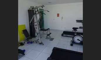 Imagem 5: Ótimo pra morar e perfeito para investir. 2 quartos 1 suíte e 2 vagas soltas e com lazer c