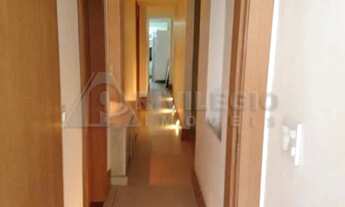 Imagem 5: Privilégio Imóveis vende: Excelente apartamento no Posto 6, da praia de Copacabana