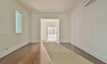 Imagem 7: Casa em Condomínio para Locação em Santana de Parnaíba, Alphaville, 4 dormitórios, 2 suíte