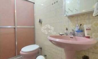 Imagem 7: Apartamento térreo de 2 dormitórios com 56,29m² na Garibaldi bairro Bom Fim