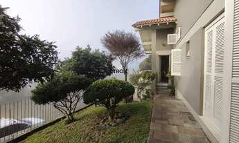 Imagem 4: CASA COM 4 QUARTOS NO BAIRRO FENAVINHO EM BENTO GONÇALVES EM BENTO GONÇALVES