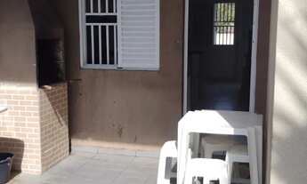 Imagem 2: Casa na praia com piscina