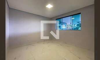 Imagem 7: Casa à Venda - Bandeirantes, 4 Quartos, 400 m2