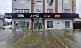 Imagem: Loja comercial com 4 salas, cozinha, 4 lavabos