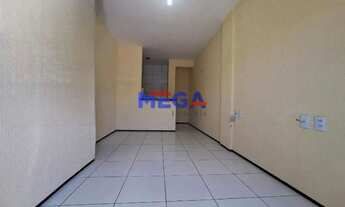 Imagem 3: Apartamento com 2 quartos no bairro Montese em Fortaleza, CE