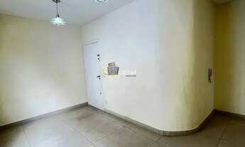 Imagem 2: Apartamento com 2 Quartos e 2 banheiros para Alugar, 65 m²