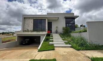 Imagem: Casa com 4 quartos/suítes, 304m², à venda