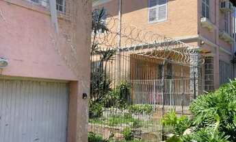 Imagem 3: Amplo Terreno com Casa no Partenon