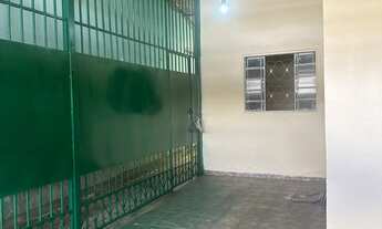 Imagem 2: ALUGO CS STA MARIA NORTE QR 317, 2 QTS C/ GARAGEM portão eletrônico