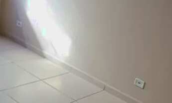 Imagem 7: Casa no Contorno Ponta Grossa PR com 2 quartos e amplo espaço de terreno