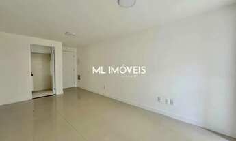 Imagem 3: Apartamento à venda na Praia Campista com varanda e suíte