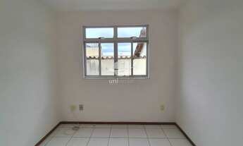 Imagem 6: Apenas 1 lance de escada: O 03 quartos que Você procura!