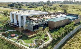 Imagem: Terreno na Península Ponta da Figueira