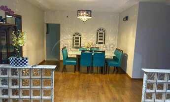 Imagem 3: Casa 4 Quartos (1 Suíte c/ Closet) com Piscina Aquecida, Churrasqueira e 800m² no Condomín