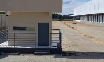 Imagem 7: Galpão com 24 docas