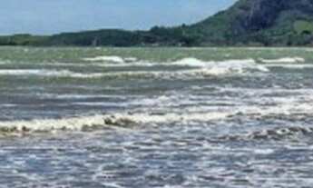 Imagem 5: Terreno na praia de Piuma ES