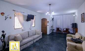 Imagem 3: Belíssima & Cobiçada Casa 4 AMPLOS dormitórios + 2 Suítes + Incrível Varanda + 2 Vagas