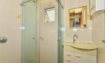 Imagem 4: Apartamento para venda possui 36 metros quadrados com 2 quartos em Vila Izabel - Curitiba