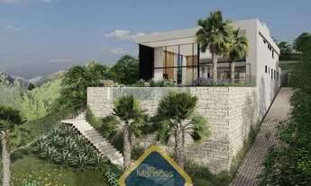 Imagem: Lote de 1516m² com estrutura iniciada à