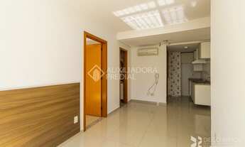 Imagem 5: Apartamento para venda com 40 metros quadrados com 1 quarto em Passo da Areia - Porto Aleg