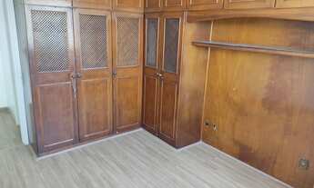 Imagem 7: Madureira Rua Domingos Lopes Apartamento Vazio salão 2 quartos com dependência de empregad