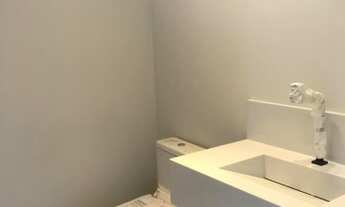 Imagem 2: Casa para venda tem 270 metros quadrados com 3 quartos sendo 3 suítes