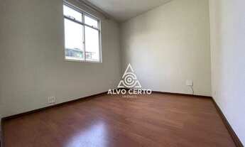 Imagem 6: Apartamento com 2 quartos, dependência de empregada e garagem à venda, 72 m² por R$ 219.00