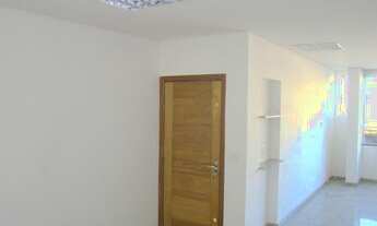 Imagem 7: Sala Comercial com 50M2, Excelente, Av. João César