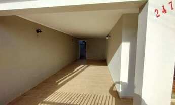 Imagem 5: Casa com 4 quartos, 214 m² - venda por R$ 950.000 ou aluguel por R$ 5.255/mês - Vila Vitór