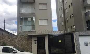 Imagem 2: Apartamento para Locação em Uberlândia, Lidice, 2 dormitórios, 1 suíte, 2 banheiros, 2 vag