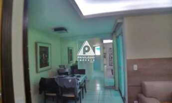 Imagem 6: 2 Quartos, suíte, 2 varandas, vaga piscina, play e churrasqueira no Humaitá!