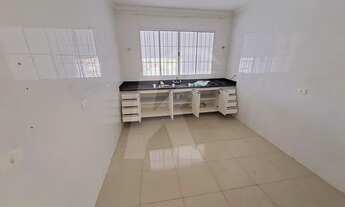 Imagem 3: Casa com 1 quarto, sala, cozinha, banheiro e área de serviço