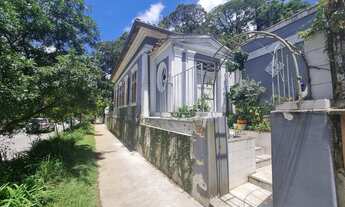 Imagem 2: Casa da época do império muito bem conservada, podendo ser comercial ou residencial