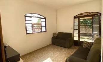 Imagem 2: Casa de 3 QTS com muito espaço bairro Ipiranga - Goiânia - GO